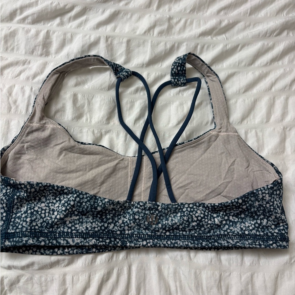 lululemon free to be bra
